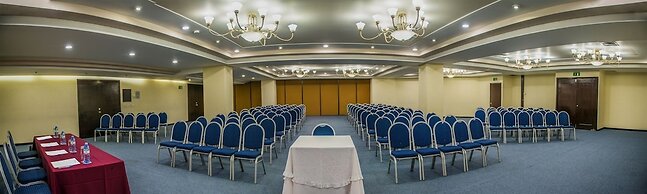 Aranzazu Plaza Kristal Aguascalientes