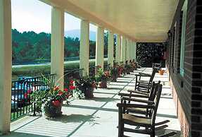 Natural Bridge Hotel, Trademark Collection by Wyndham