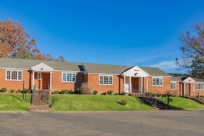 Natural Bridge Hotel, Trademark Collection by Wyndham