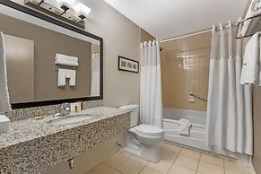 Best Western Plus Pembina Inn & Suites