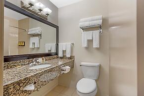Best Western Plus Pembina Inn & Suites
