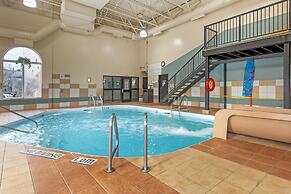 Best Western Plus Pembina Inn & Suites