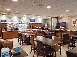 Holiday Inn Express Philadelphia NE - Langhorne by IHG