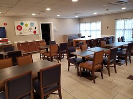 Holiday Inn Express Philadelphia NE - Langhorne by IHG