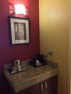 Courtyard by Marriott Alexandria Pentagon South