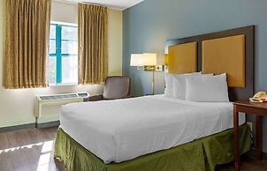 Extended Stay America Select Suites Hartford Manchester