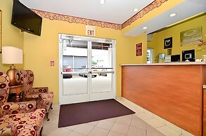 Econo Lodge Louisville Airport