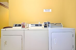 Econo Lodge Louisville Airport