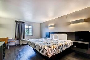 Motel 6 Mesquite, TX - Balch Springs