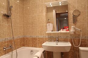 AZIMUT Hotel Kostroma