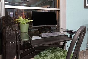 Super 8 by Wyndham Conference Center NAU/Downtown