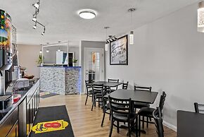 Super 8 by Wyndham Brownsburg