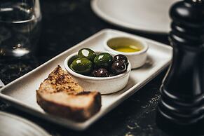 Fable Auckland, MGallery