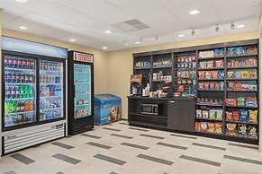 Candlewood Suites Charlotte - Arrowood by IHG