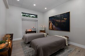 Westgate Smoky Mountain Resort & Water Park