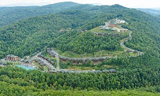 Westgate Smoky Mountain Resort & Water Park