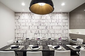 Hotel ILUNION Suites Madrid