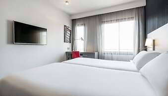 Hotel ILUNION Suites Madrid