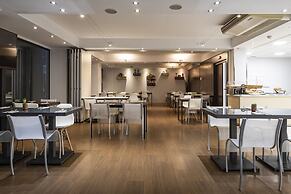 Petit Palace Arturo Soria