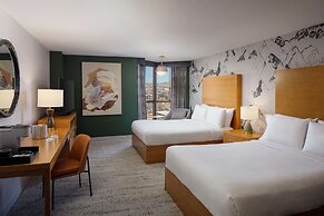 Whitney Peak Hotel Reno, Tapestry Collection by Hilton