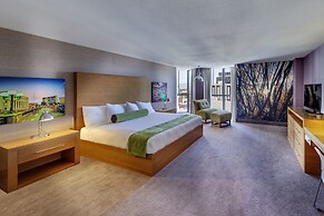 Whitney Peak Hotel Reno, Tapestry Collection by Hilton