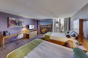 Whitney Peak Hotel Reno, Tapestry Collection by Hilton