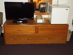 FairBridge Inn & Suites in Thorp, WI