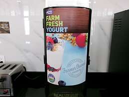 SureStay Hotel by Best Western Phoenix Airport