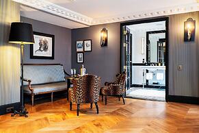 Hôtel de Berri Champs-Élysées, a Luxury Collection Hotel