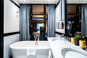 Hôtel de Berri Champs-Élysées, a Luxury Collection Hotel