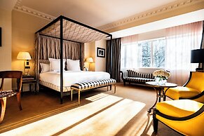 Hôtel de Berri Champs-Élysées, a Luxury Collection Hotel