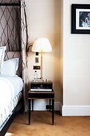 Hôtel de Berri Champs-Élysées, a Luxury Collection Hotel