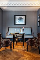 Hôtel de Berri Champs-Élysées, a Luxury Collection Hotel