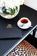 Hôtel de Berri Champs-Élysées, a Luxury Collection Hotel