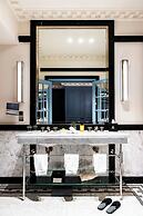 Hôtel de Berri Champs-Élysées, a Luxury Collection Hotel