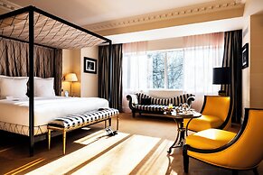 Hôtel de Berri Champs-Élysées, a Luxury Collection Hotel