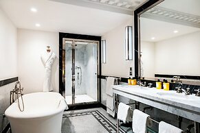 Hôtel de Berri Champs-Élysées, a Luxury Collection Hotel