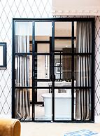 Hôtel de Berri Champs-Élysées, a Luxury Collection Hotel