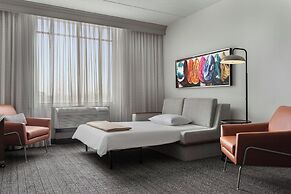 Courtyard by Marriott Louisville Airport