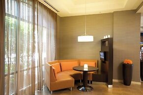 Courtyard by Marriott Louisville Airport