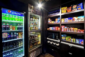 Courtyard by Marriott Louisville Airport