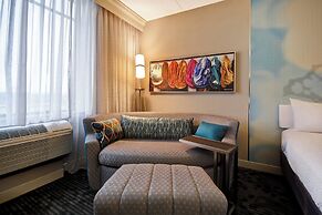 Courtyard by Marriott Louisville Airport