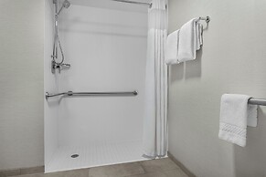 Courtyard by Marriott Louisville Airport