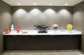 Courtyard by Marriott Louisville Airport