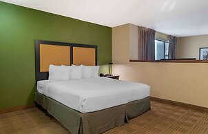 Extended Stay America Suites Detroit Metropolitan Airport