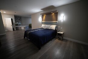 Mid City Inn and Suites