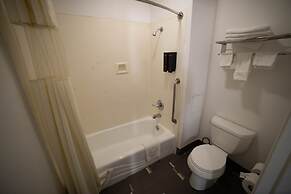 Mid City Inn and Suites