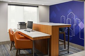 Holiday Inn Express Rochester NE- Irondequoit by IHG
