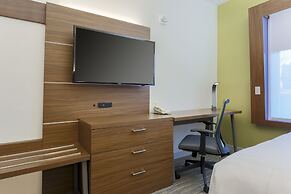 Holiday Inn Express Rochester NE- Irondequoit by IHG