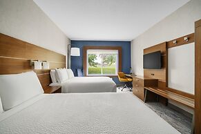 Holiday Inn Express Rochester NE- Irondequoit by IHG